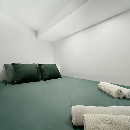 Renove Et A 2 Pas Du Coeur De Διαμέρισμα