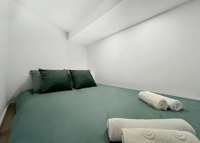 Renove Et A 2 Pas Du Coeur De Διαμέρισμα